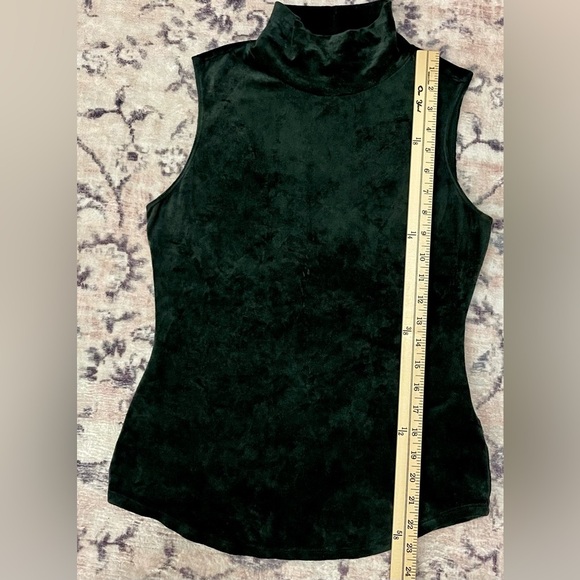 Theory Slim Turtleneck Tank Velour Knit Dark Holly Green Size Medium - Picture 8 of 8